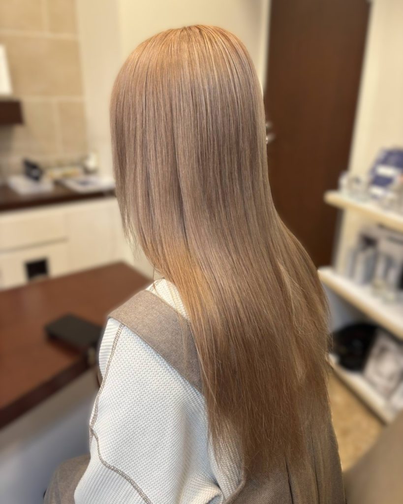 ブロンドカラー